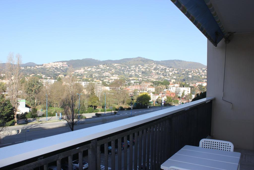 Le Surcouf Appartement Mandelieu Buitenkant foto
